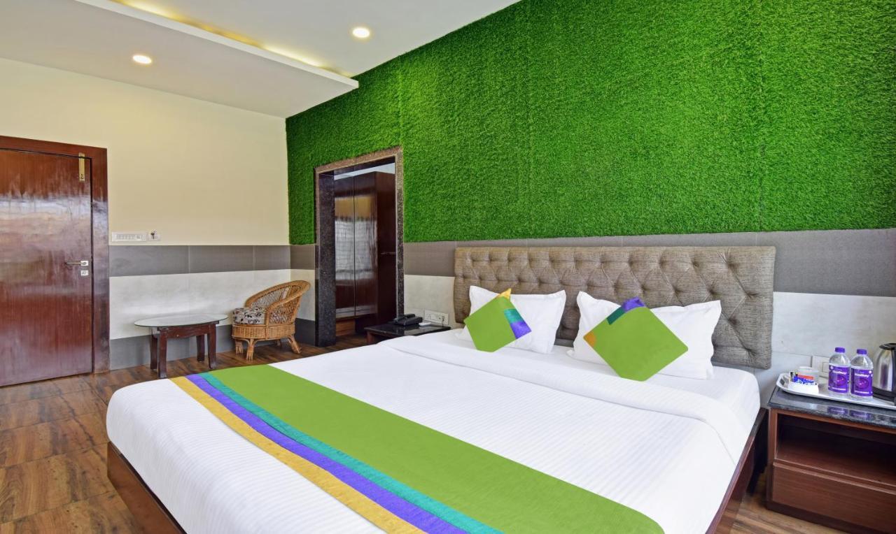 Treebo Sky Point Hotel Siliguri Bagian luar foto